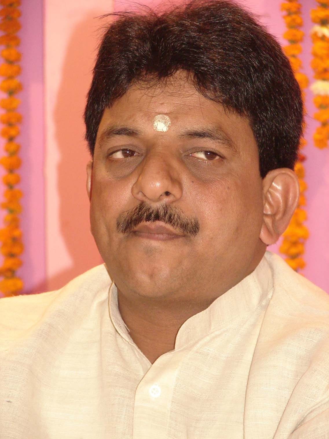 Proposal to make municipal corporation a municipal corporation hanging for 15 years in Lucknow