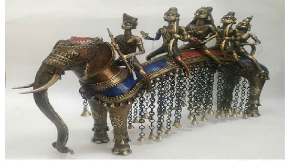 PM Narendra Modi gifted Gulabi Meenakari brooch to US President Joe Biden and other unique gift for friends of G-7 countries