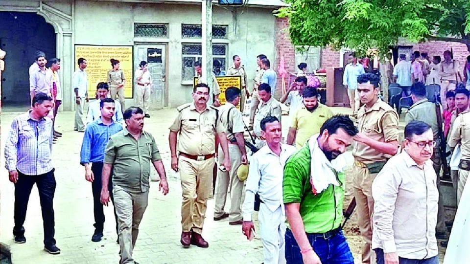 Police attached property worth Rs 80 lakh of gangster in Mainpuri
