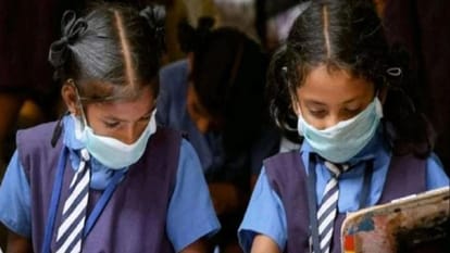 स्कूली बच्चे