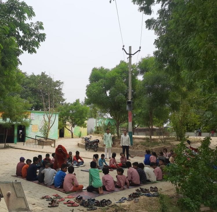 Electricity wires passed through school premises, fear of accident persists