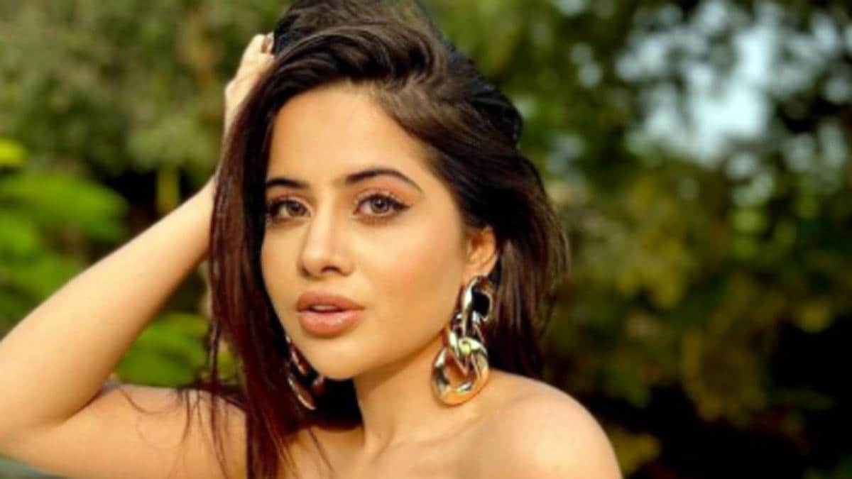 Urfi Javed in Most Seached Asian List Beats Kangana Ranaut Kiara Advani in Most Searched Asians of Google worldwide 2022