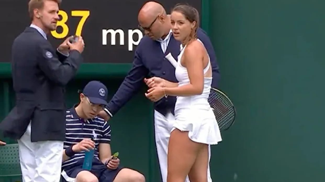 ball boy nearly Faints during wimbledon match then british player Jodie burrage won hearts