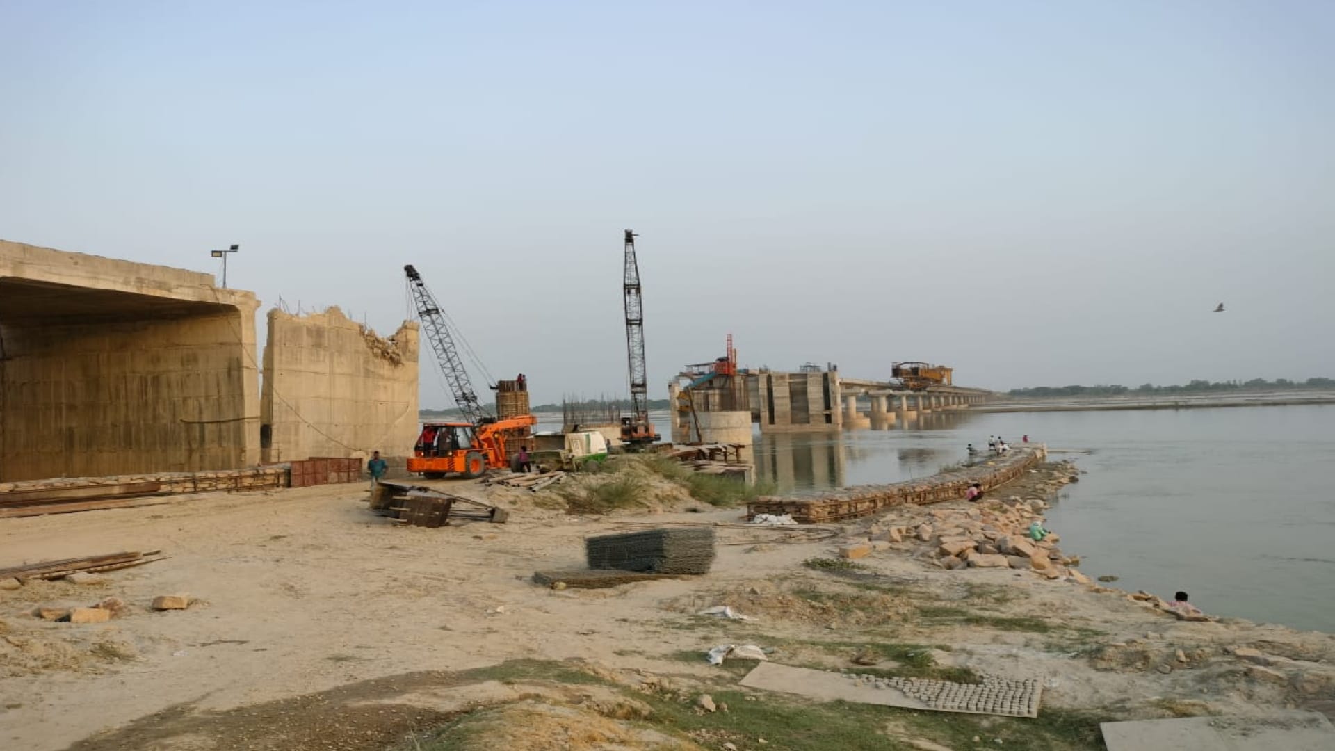 Amar Ujala Investigation Sports in Gorakhpur-Varanasi Fourlane Road Construction