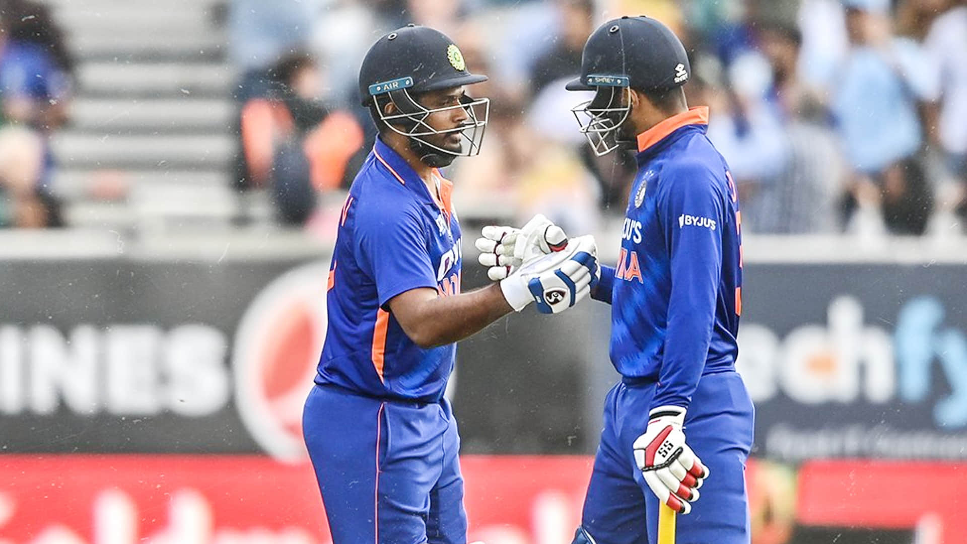 IND vs IRE 2nd T20I Match Highlights: India defeated Ireland by 4 runs in 2nd T20 Match at Dublin Deepak Hooda Century Sanju Samson Umran Malik News in Hindi