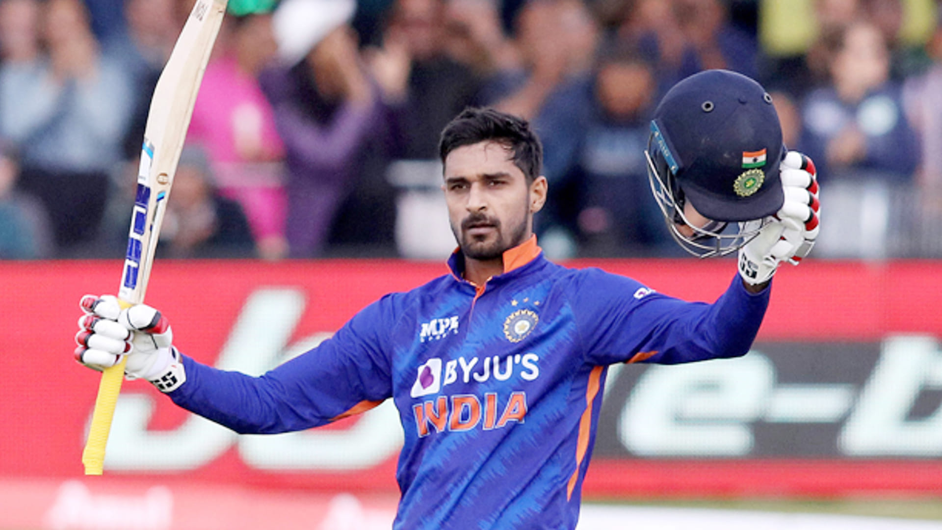 IND vs IRE 2nd T20I Match Highlights: India defeated Ireland by 4 runs in 2nd T20 Match at Dublin Deepak Hooda Century Sanju Samson Umran Malik News in Hindi