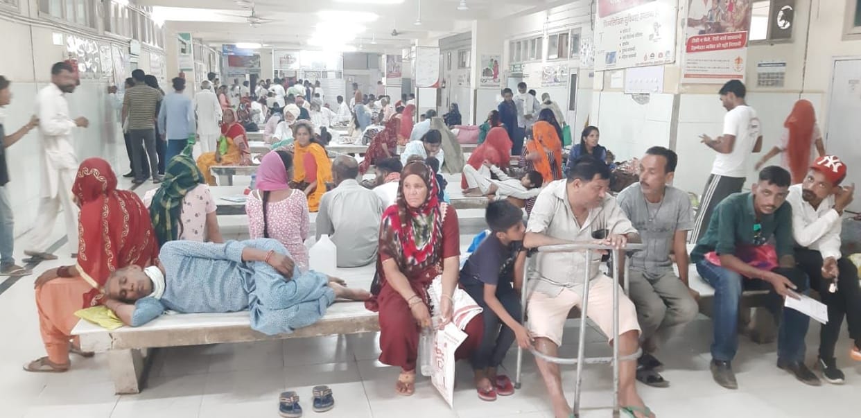 Humidity and heat increase vomiting, diarrhea and fever patients, lack of water in the body