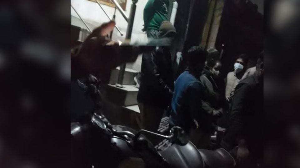 girls catwalk in front of customers in spa center video goes viral in agra