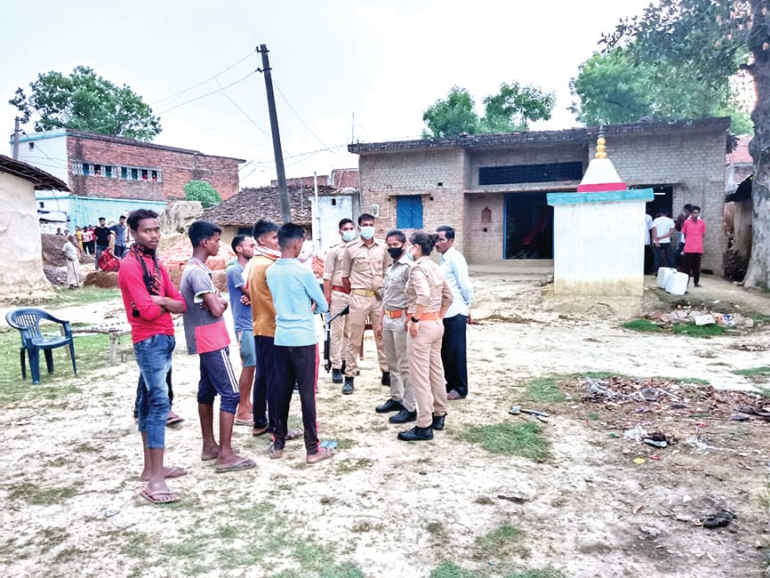 prayagraj blind faith lock kept on gate of house for three months, family members used to come and go through window