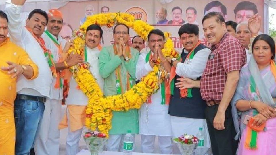 Ujjain Mayor Election: Shivraj said in Ujjain - Congress government fell from people's baddua, if luck had broken, then how could Simhastha do it?