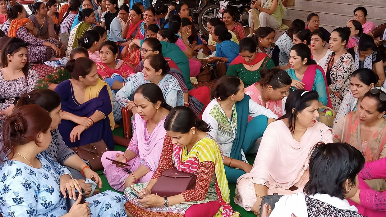 NHM employees' strike has a bad effect on health services, vaccination campaign also affected