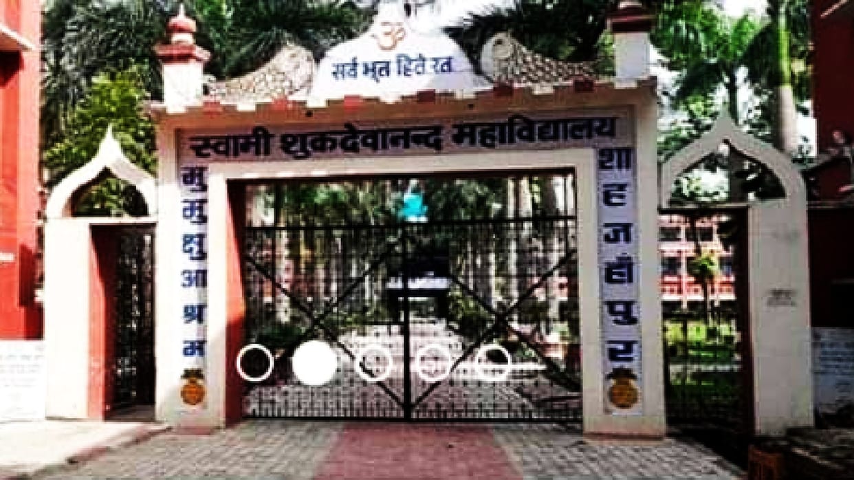 1940 seats in SS College, formed guidance team