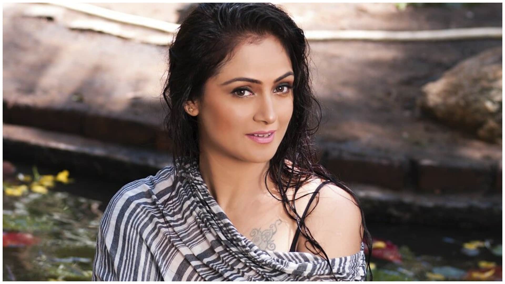 Know Who is Simran Bagga Bollywood Movies Actress of Rocketry The Nambi Effect with Madhavan
