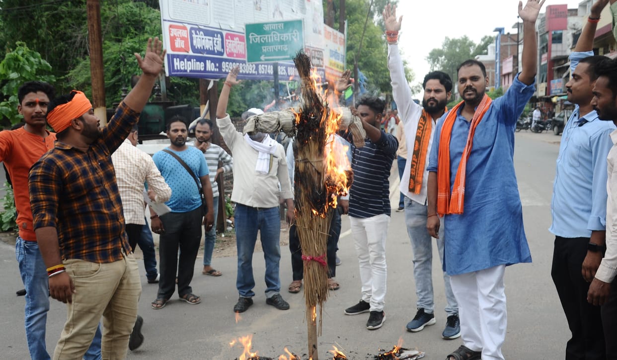Outrage over Udaipur incident, Rajasthan CM's effigy burnt