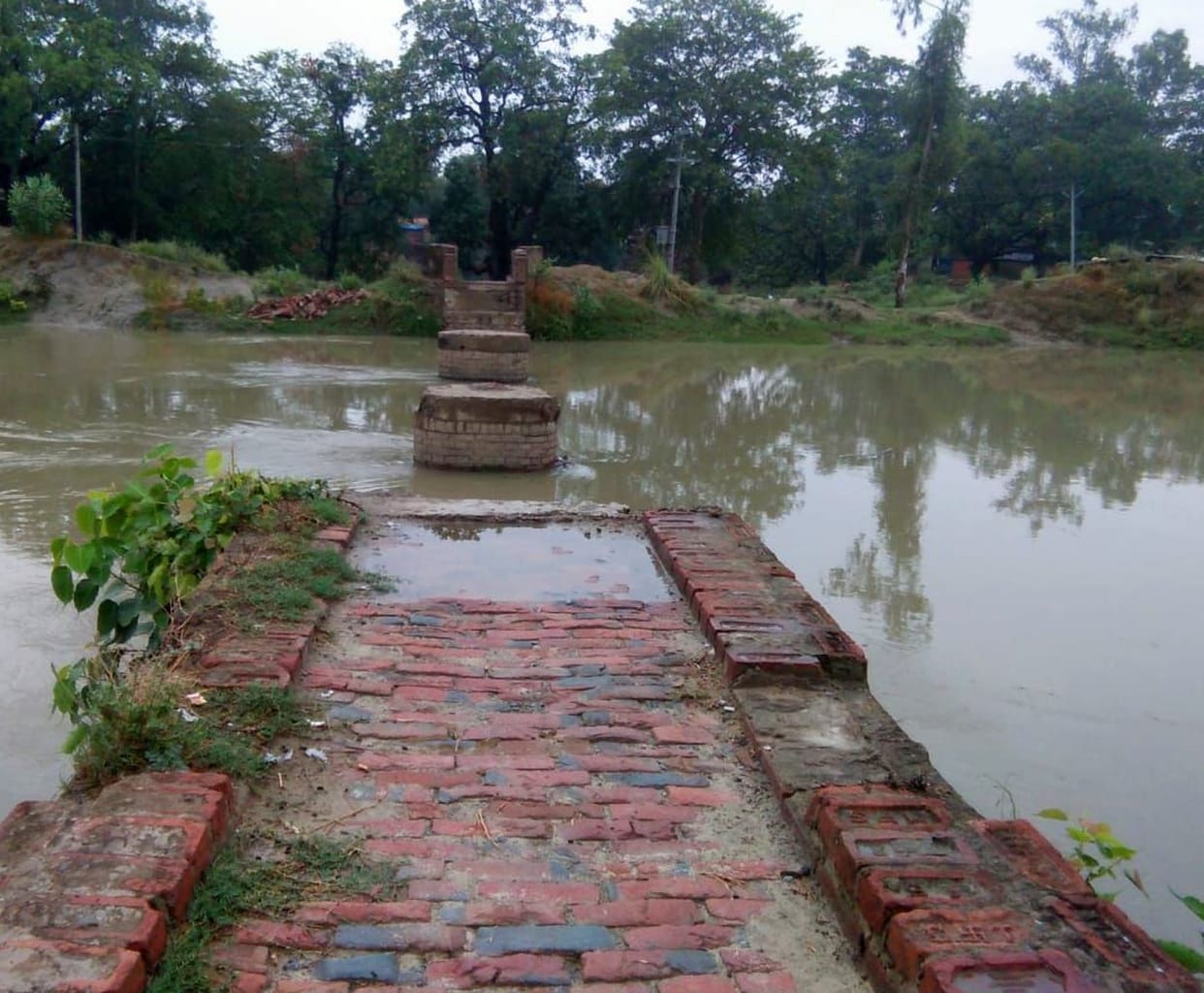 People of many villages upset due to poor condition of bridges