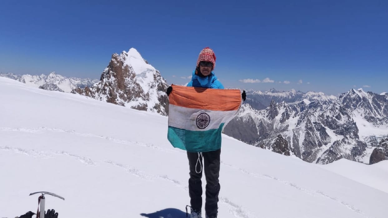 Success Story: Anjali sharma of Gamru of Dharamsala conquered Dio Tibba Peak