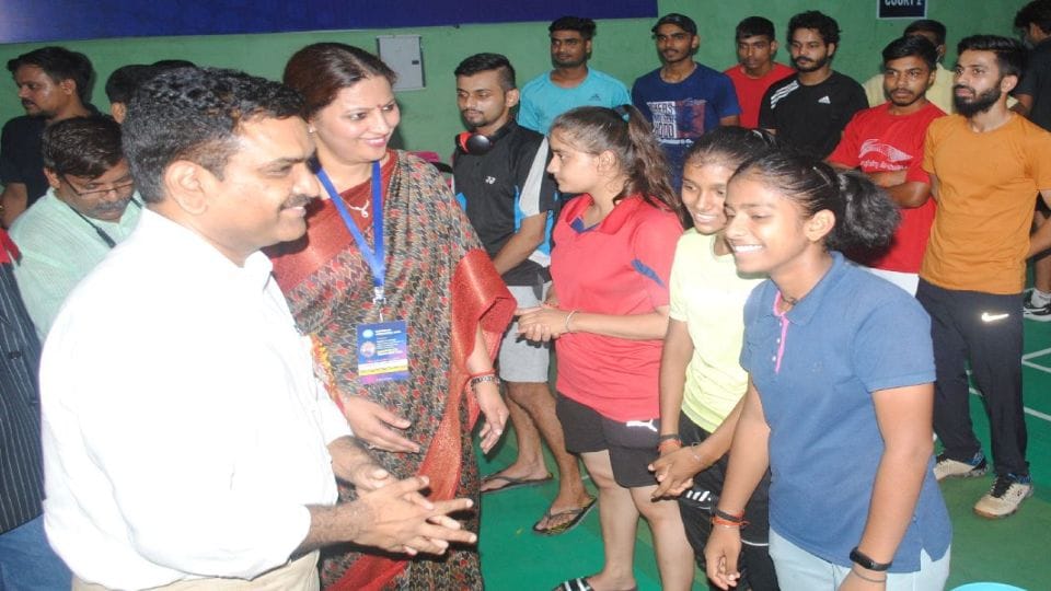 Minister Asim Arun inaugurated the badminton tournament in Agra