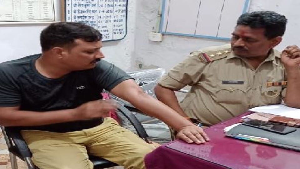 Villagers attacked police team in Mainpuri