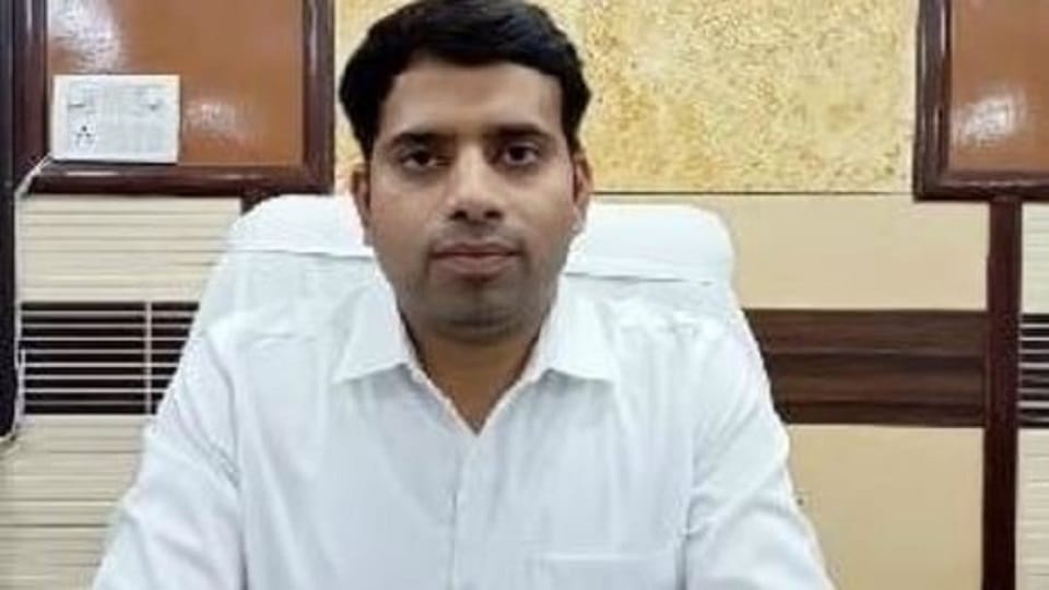Token system for complainants in firozabad