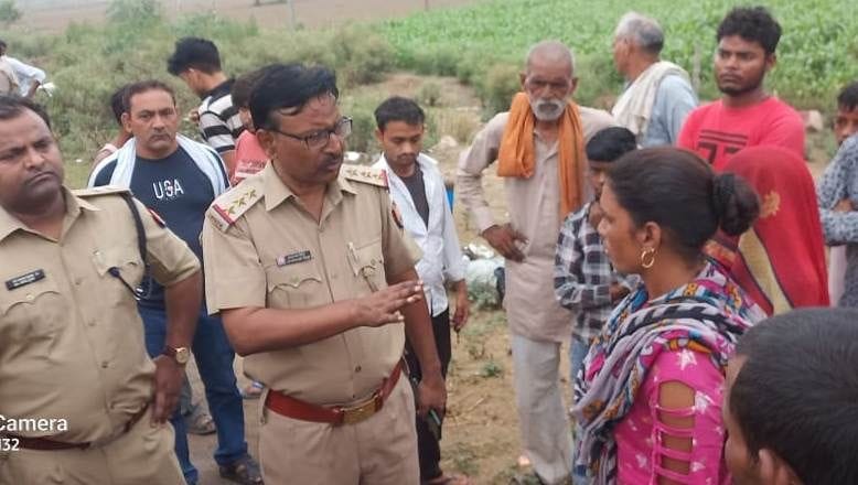 Hathras: The body of a young man who came to his in-laws' house was found in the river