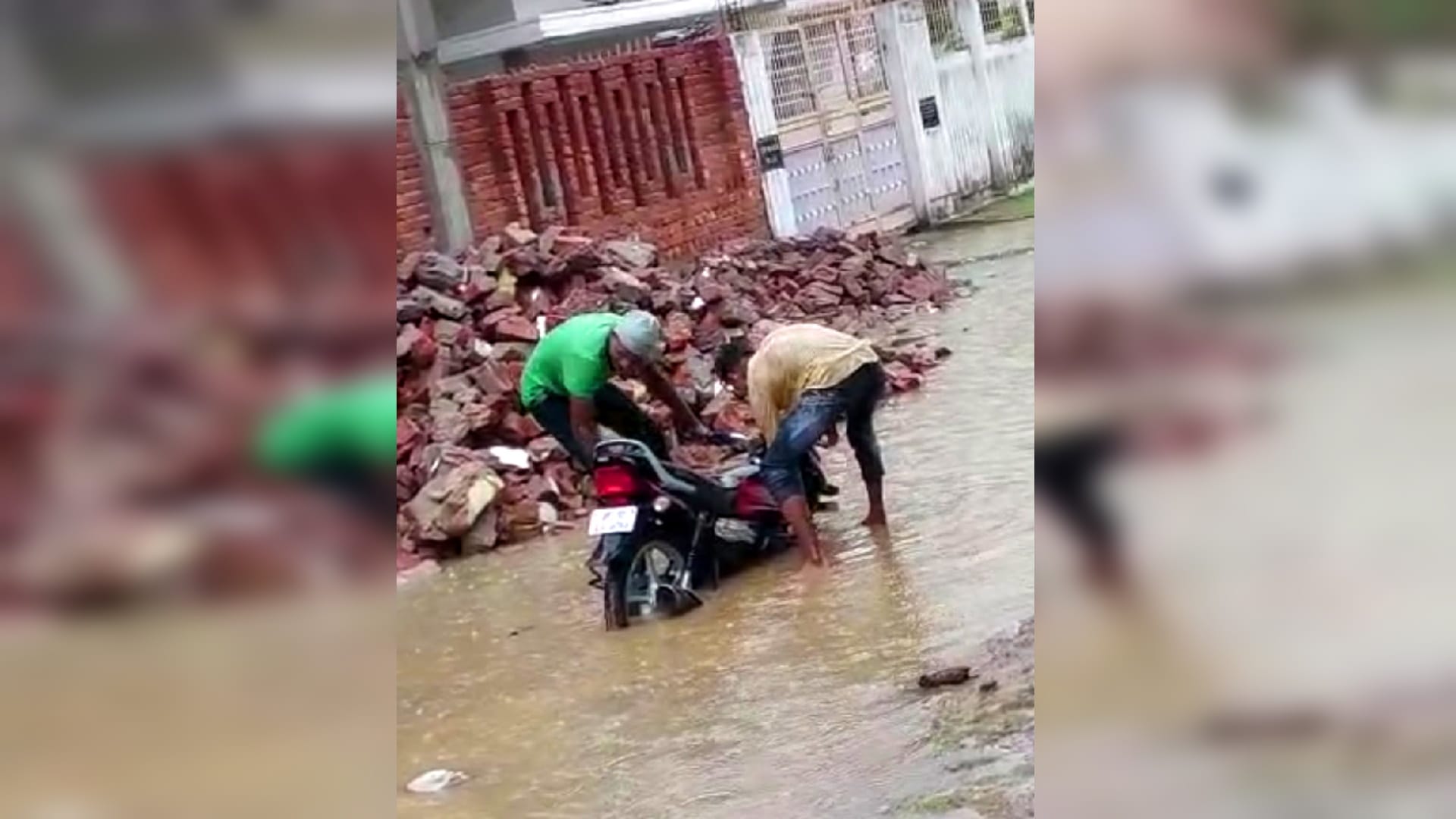 no electricity for hours in midst of rain In Gorakhpur