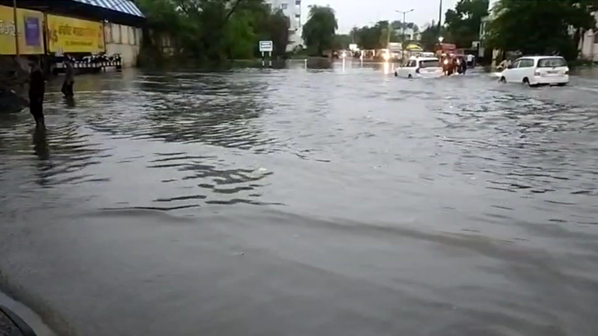 MP Weather Today: Relief from heat as soon as monsoon becomes active, Orange alert issued for heavy rain in 12 districts