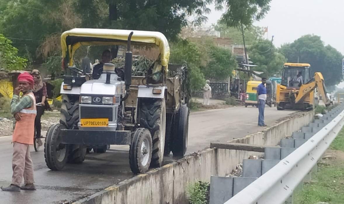 Cleaning of jam drains started, no place to drain dirty water