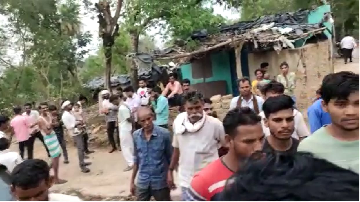 MP News: Chicken party organized to impress voters, large quantity of ready-to-fry chicken found in a sack