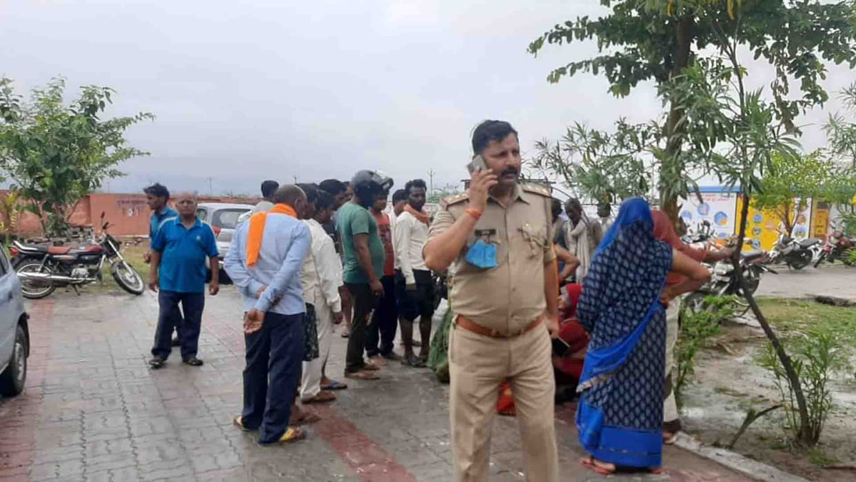 Unnao: Woman shot in love affair, condition critical