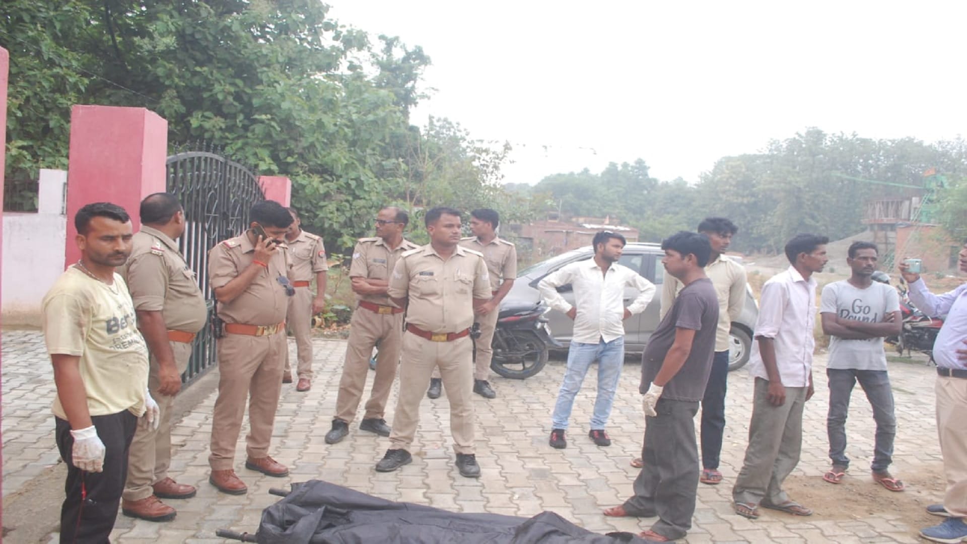 girl murdered after sexual harassment, elder sister also involved in incident in lakhimpur kheri