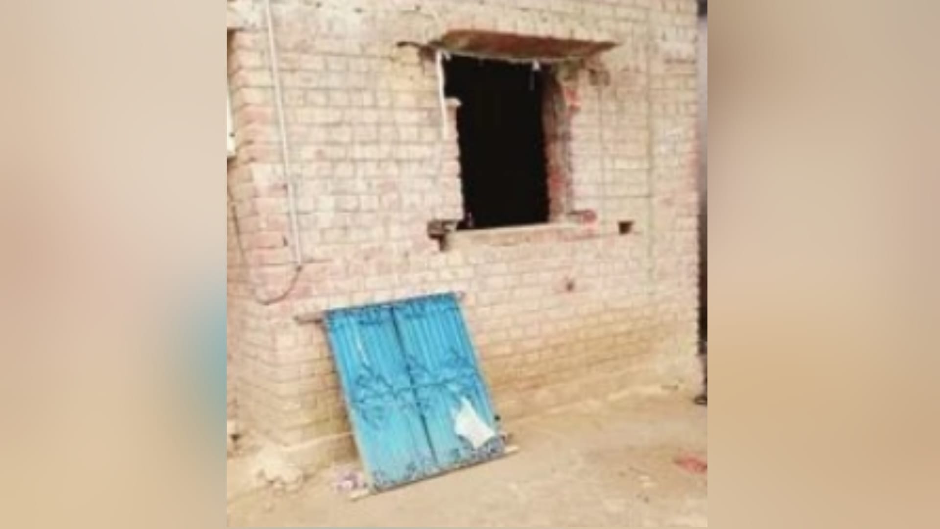 prayagraj blind faith lock kept on gate of house for three months, family members used to come and go through window