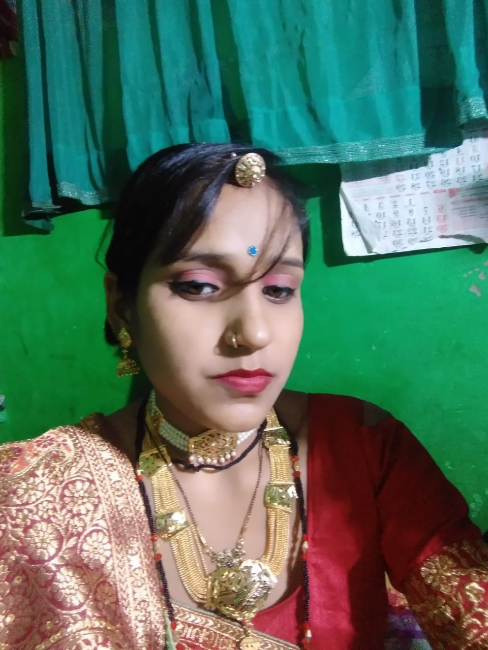 Hathras: Dead body found hanging, accused of murder for dowry