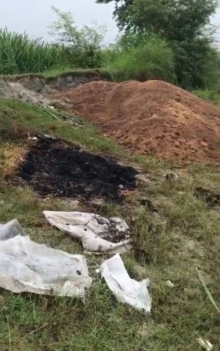 Bad wheat thrown in Sidharia drain