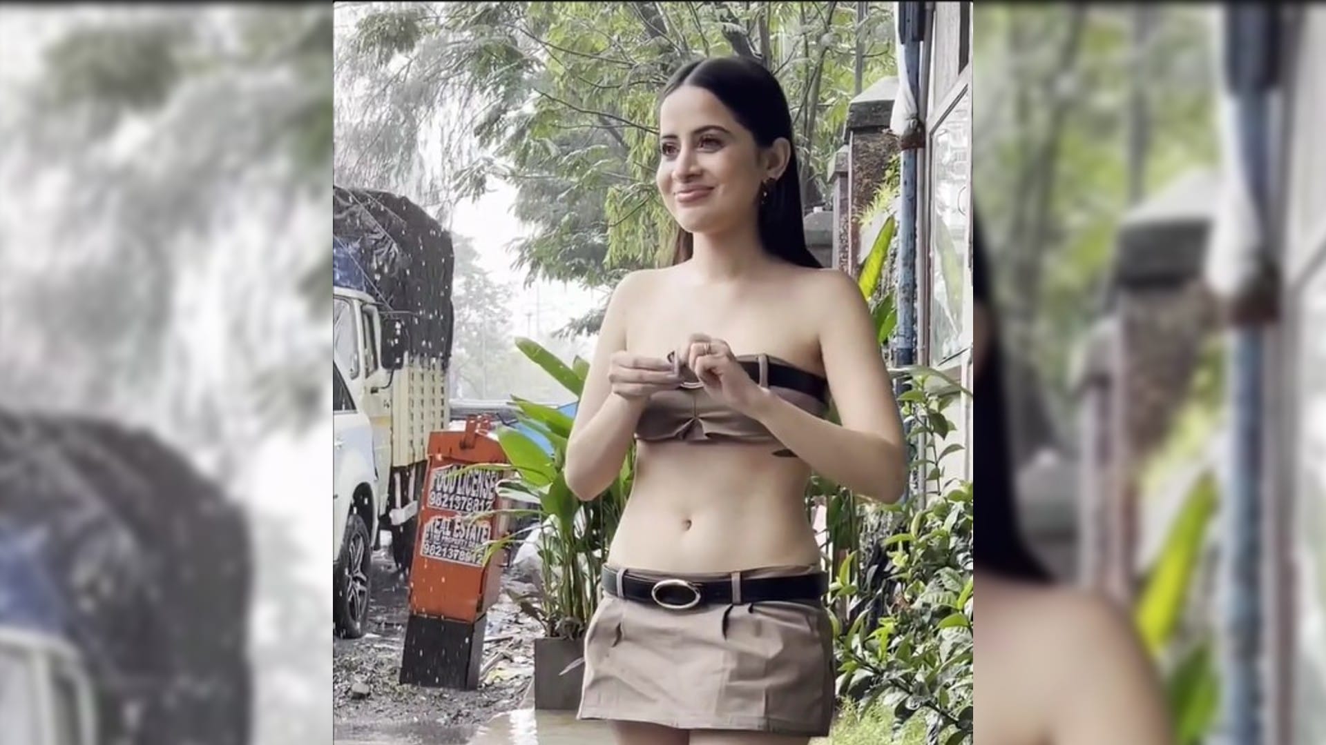 urfi javed bold look in rainy season users say Lipstick kha rakhi thi kuch notice kiya hills me