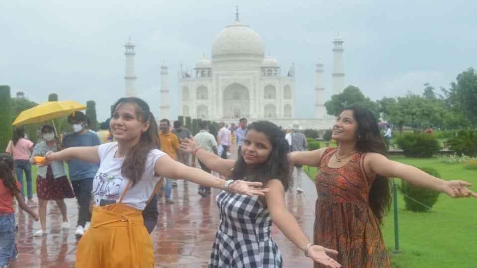 weather update temperature dropped by 13 degrees after first rain of monsoon in agra
