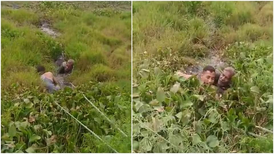 UP policemen saved life 60 year old man trapped in swamp see pictures of rescue