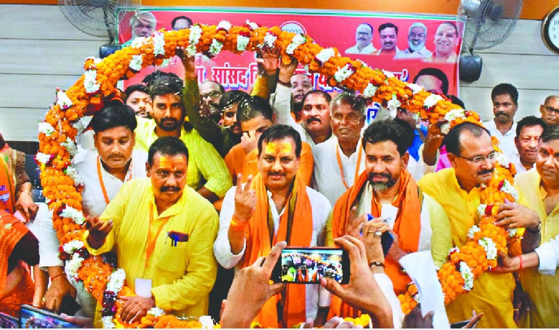 Dinesh lal yadav nirhua The history of development here will be written under the leadership of PM Modi and CM Yogi: Dr. Dharmendra