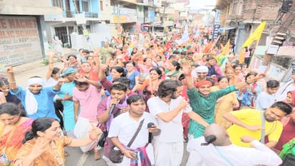 हमीरपुर में निकली भगवान जगन्नाथ की भव्य रथ यात्रा