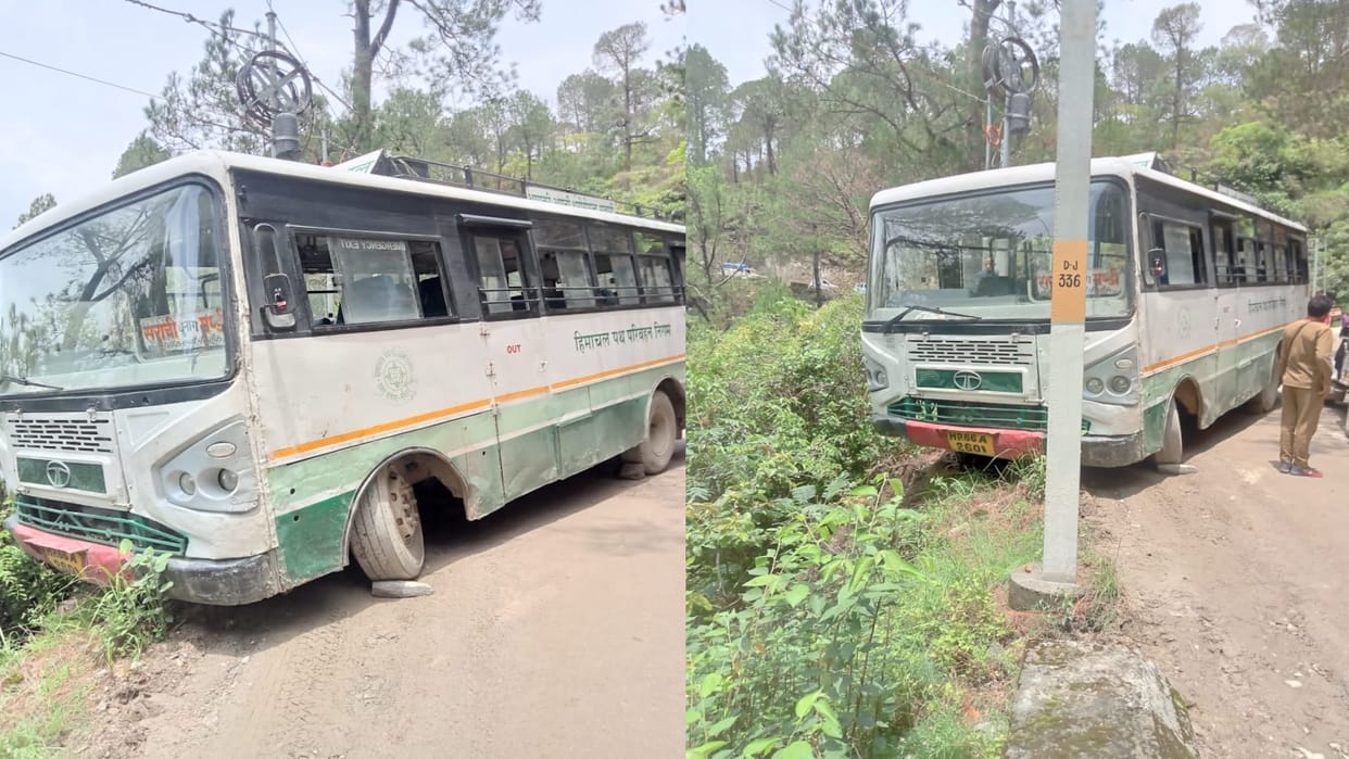 HRTC bus full of passengers came out of the road uncontrollably, narrowly escaped from falling into the ditch