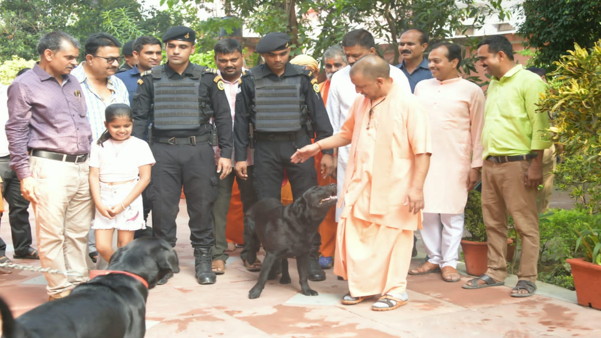 Janta Darbar CM Yogi listened to complaint