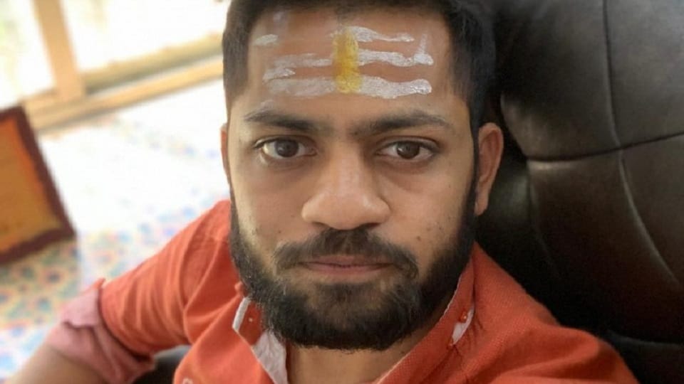 Like Kanhaiyalal Gujarat Pokhrana Yuvraj Get Threat To Slit Throat, FIR Registered