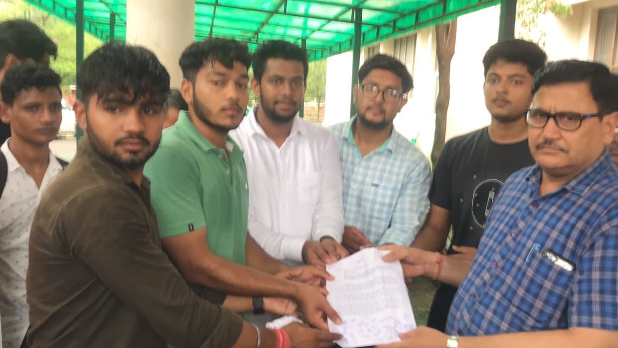 Youth took out procession in protest against Kanhaiya's murder