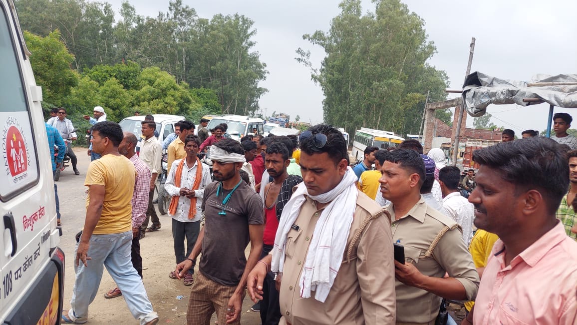 Two killed, three injured in loader and auto collision