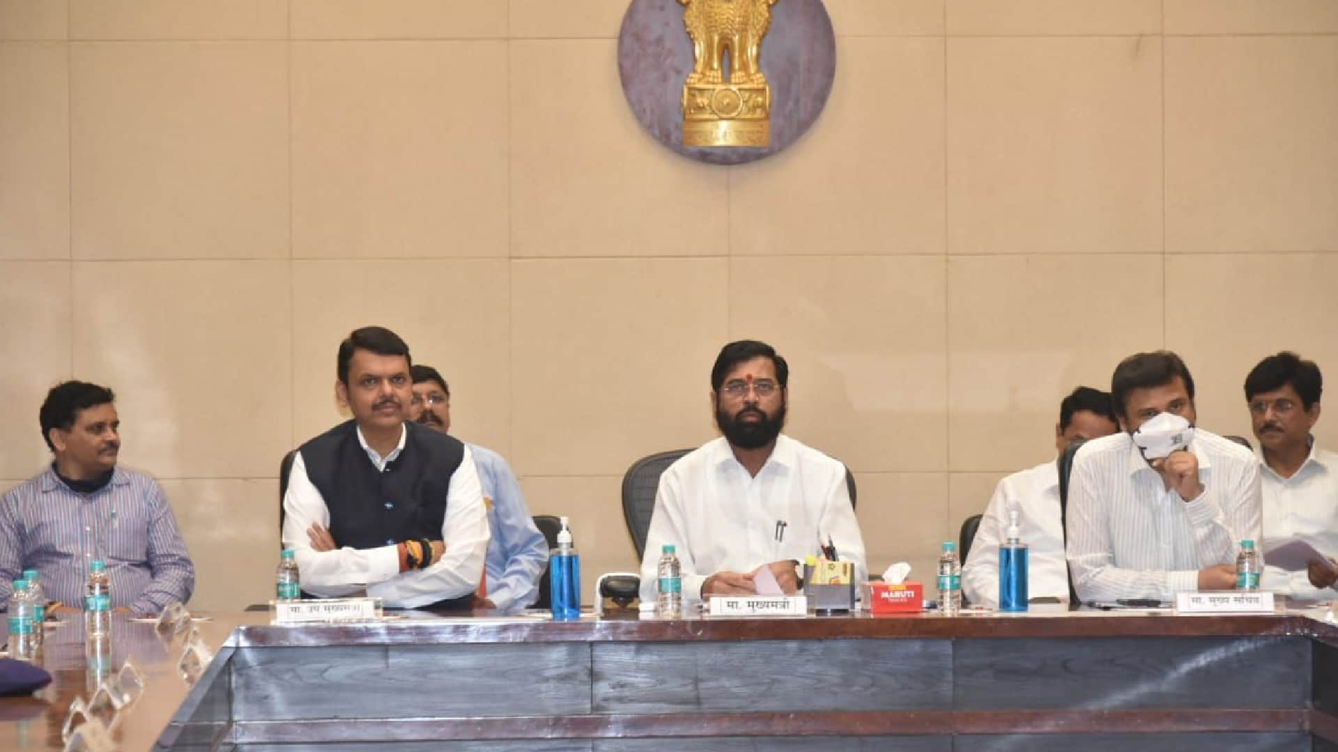 Maharashtra Will Deputy CM Fadnavis get Home Ministry cabinet formation is stuck at these points Updates