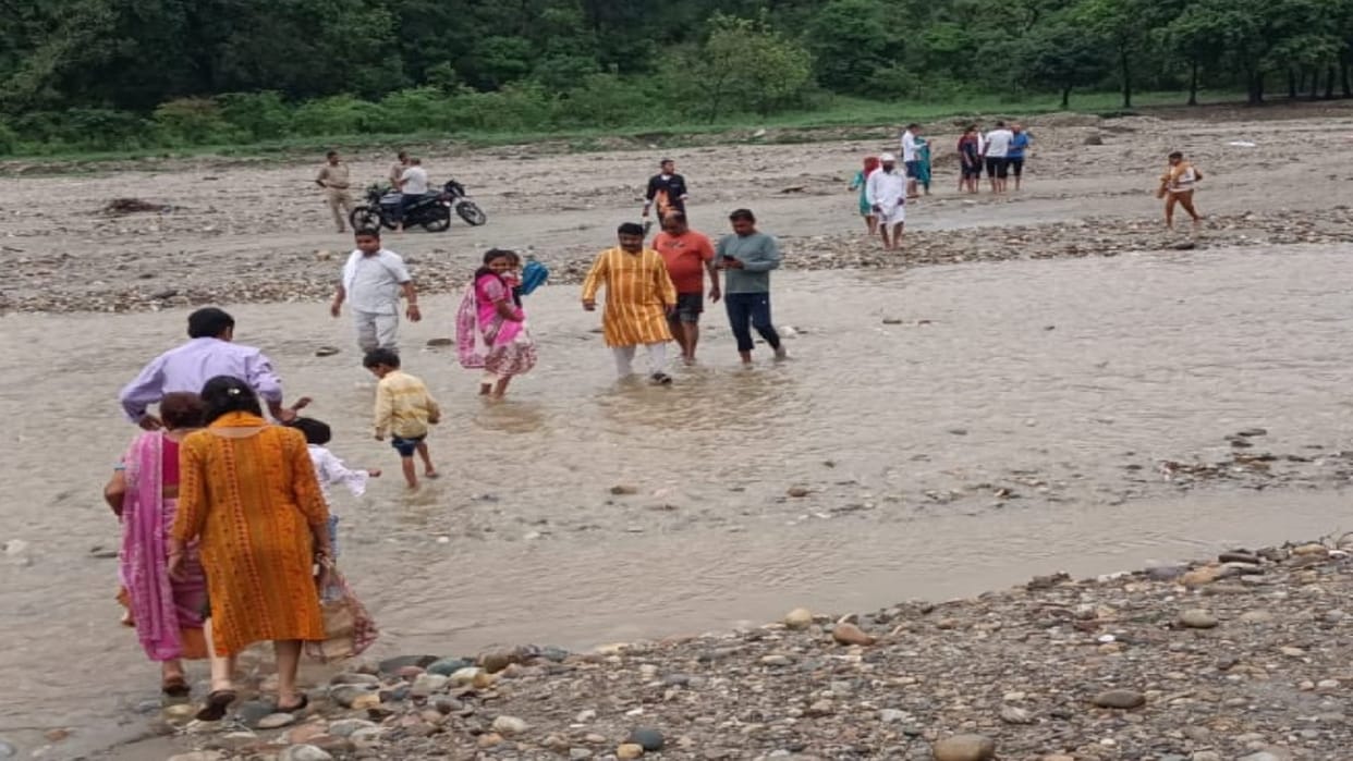 Saharanpur News: Rivers in spate due to rain on Shivalik hills