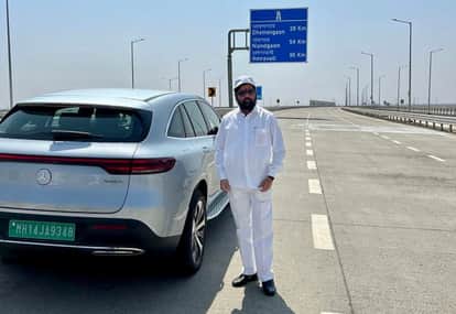 Eknath Shinde mentioned in affidavit given to the Election Commission that he still owned his first auto rickshaw