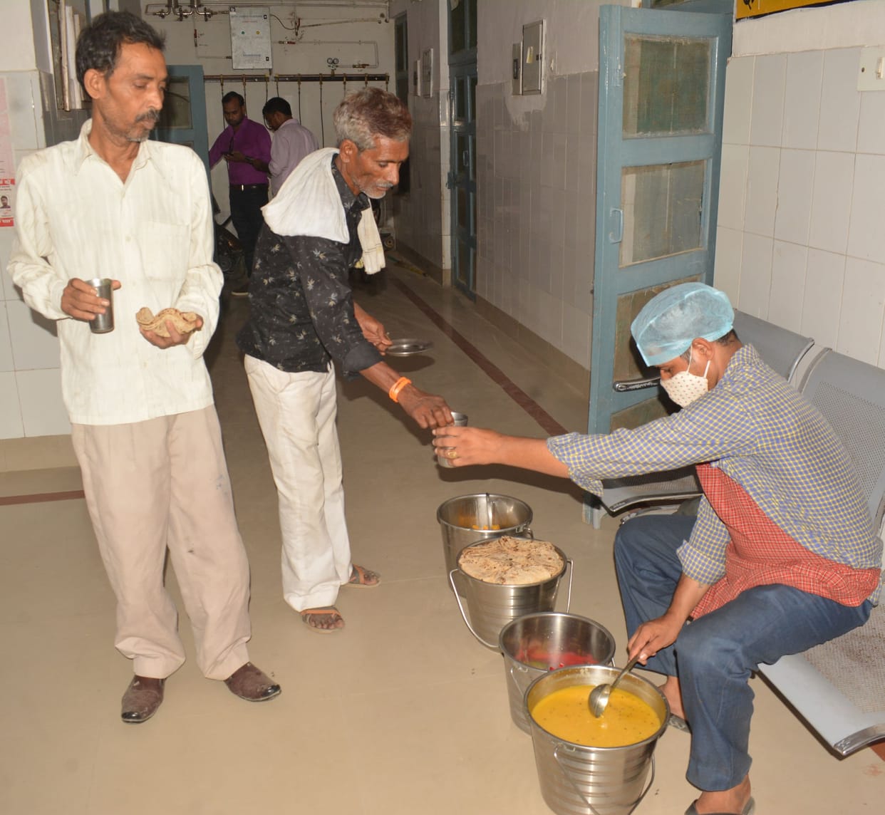 hardoi news,Forget sickness, eat what is cooked