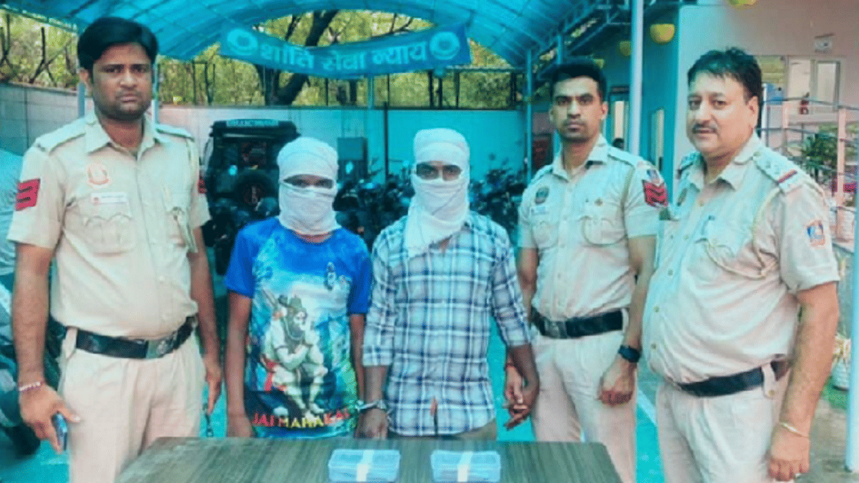 Delhi: Three brothers were attacked for refusing to drink in the park the police arrested the miscreant and his partner