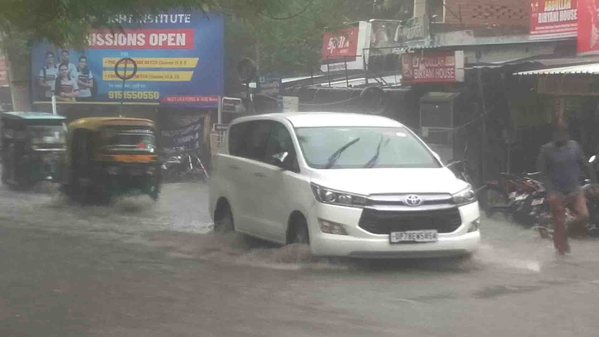 UP Weather Update:  Rain in many cities including Kanpur