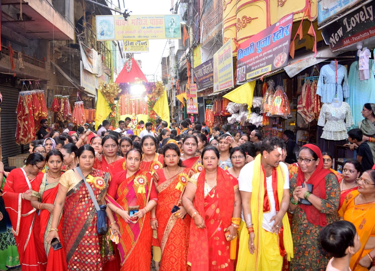 Rath Yatra of Shri Lord Jagannath came out with pomp with Bajegaje